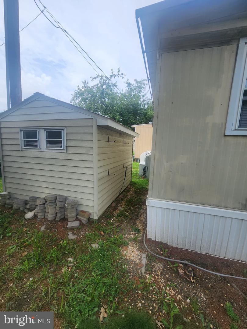 106 Nevada Ave Property Photo 8