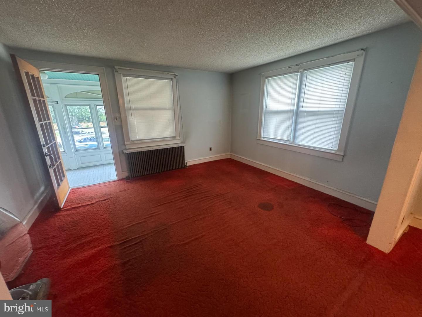 45 Crescent Ave Property Photo 3