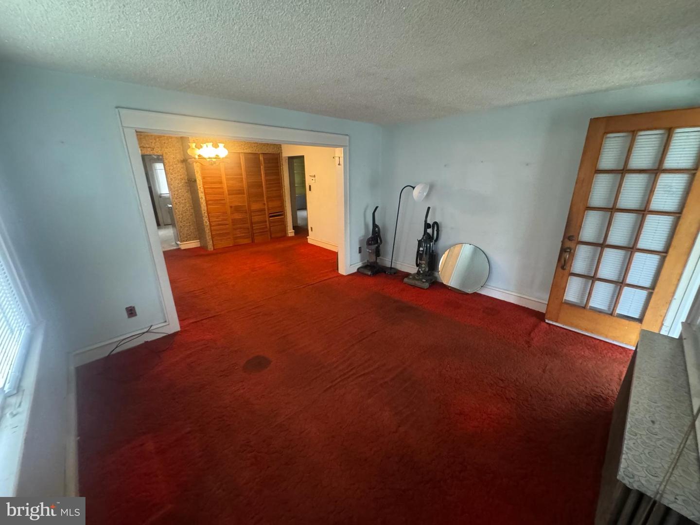 45 Crescent Ave Property Photo 4