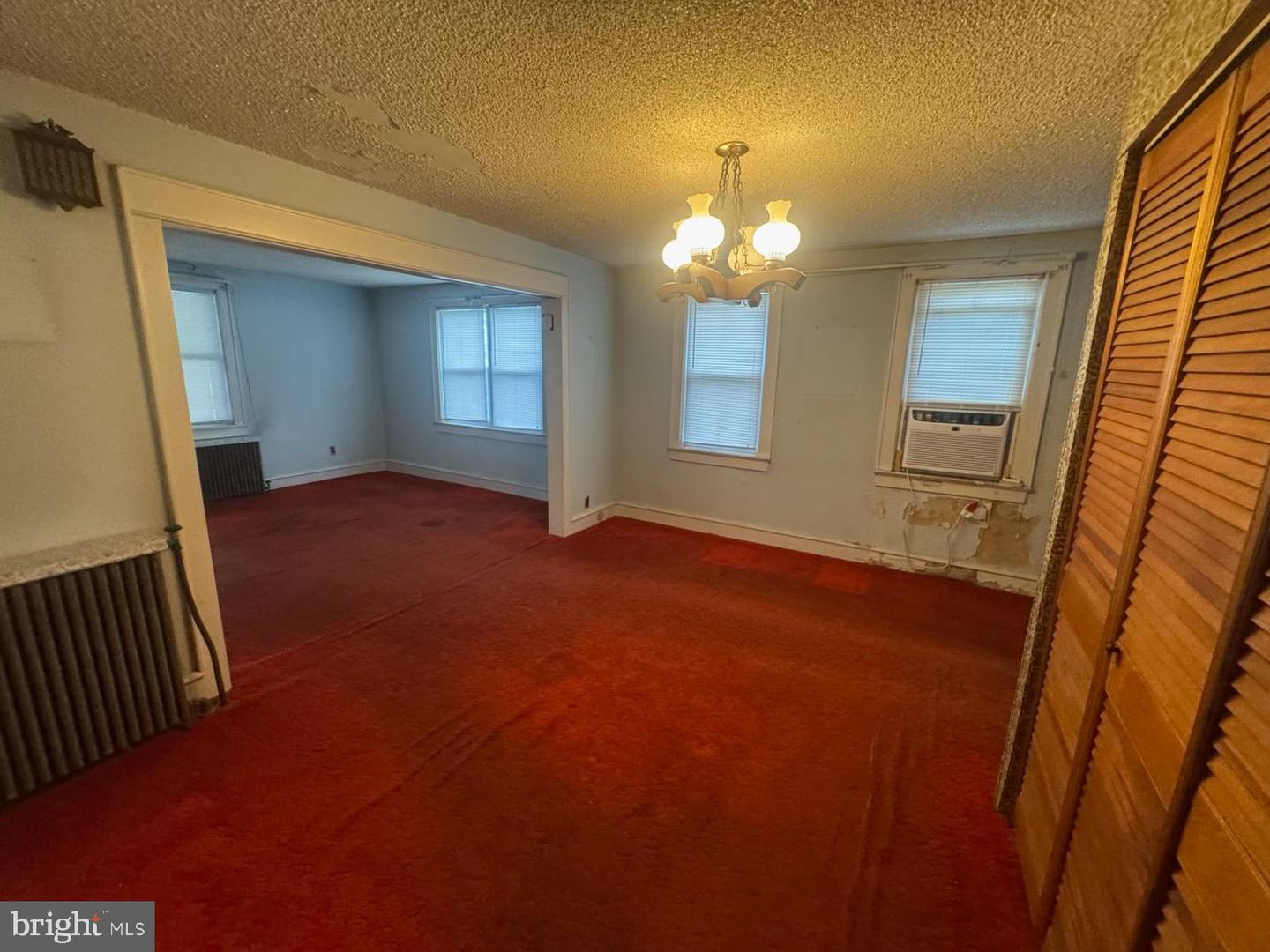 45 Crescent Ave Property Photo 6