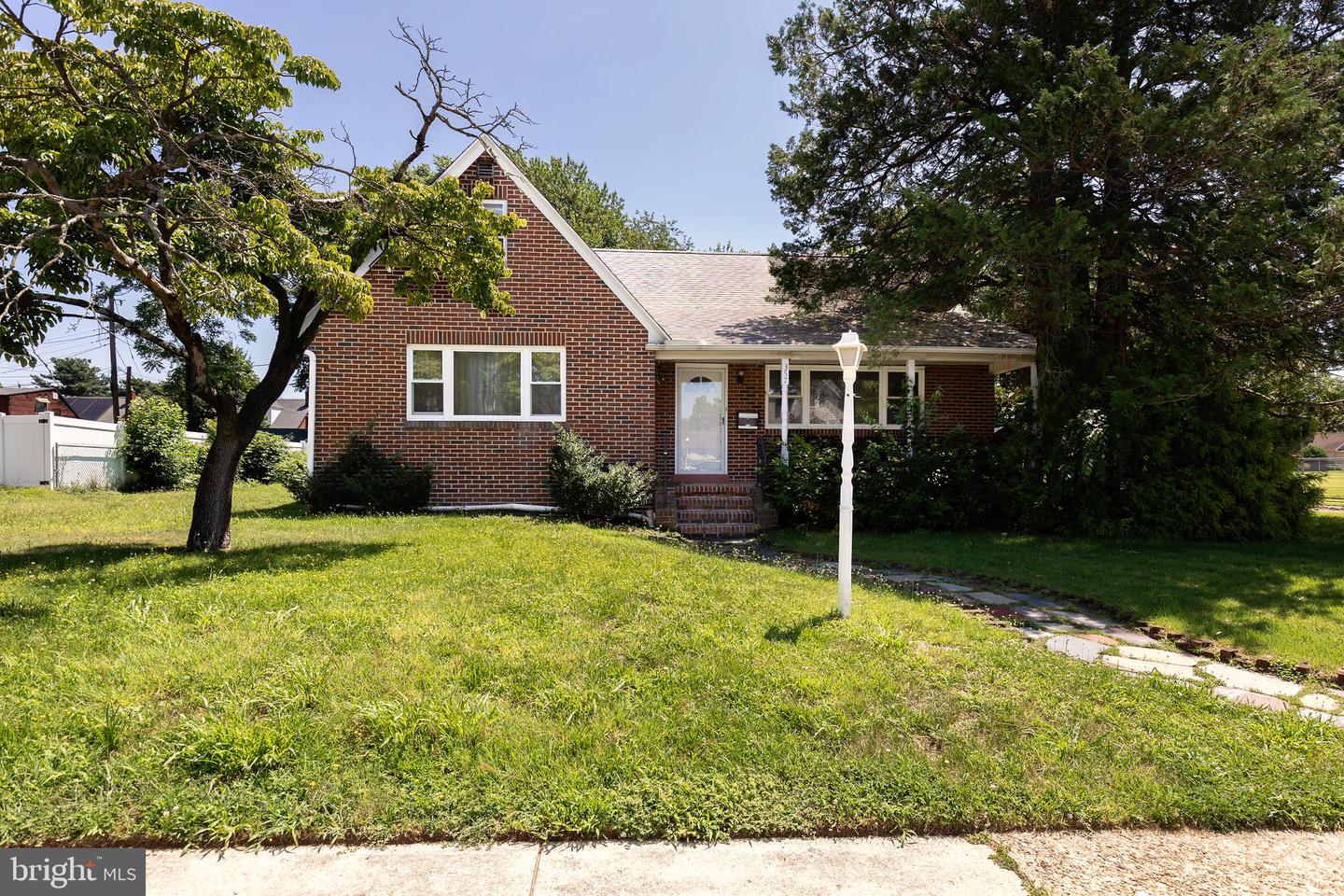 357 Nassau Ave Property Photo 1