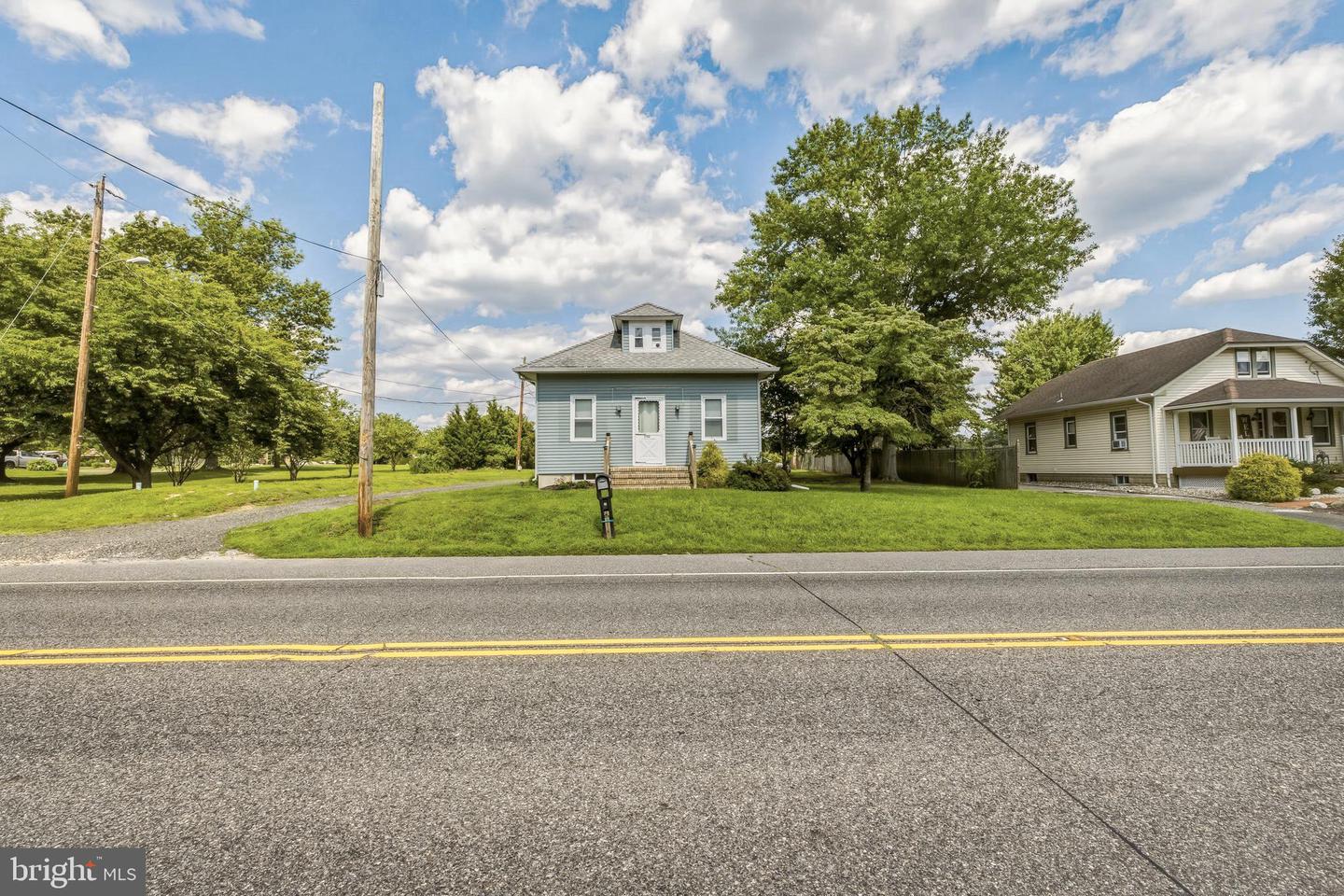 1740 Glassboro Rd Property Photo 2