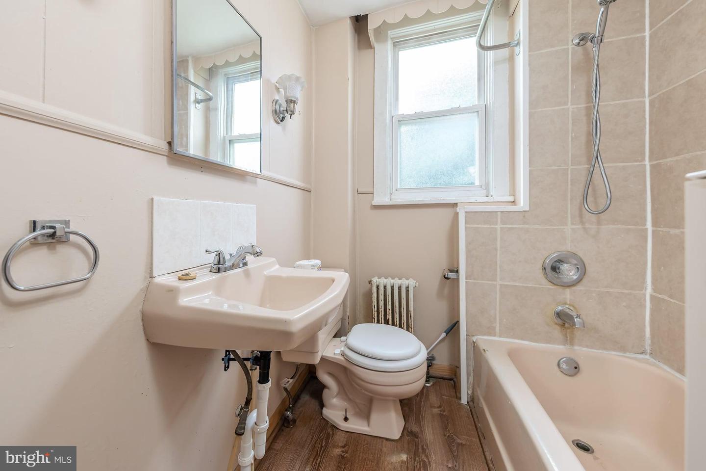 16 Mantua Rd Property Photo 19