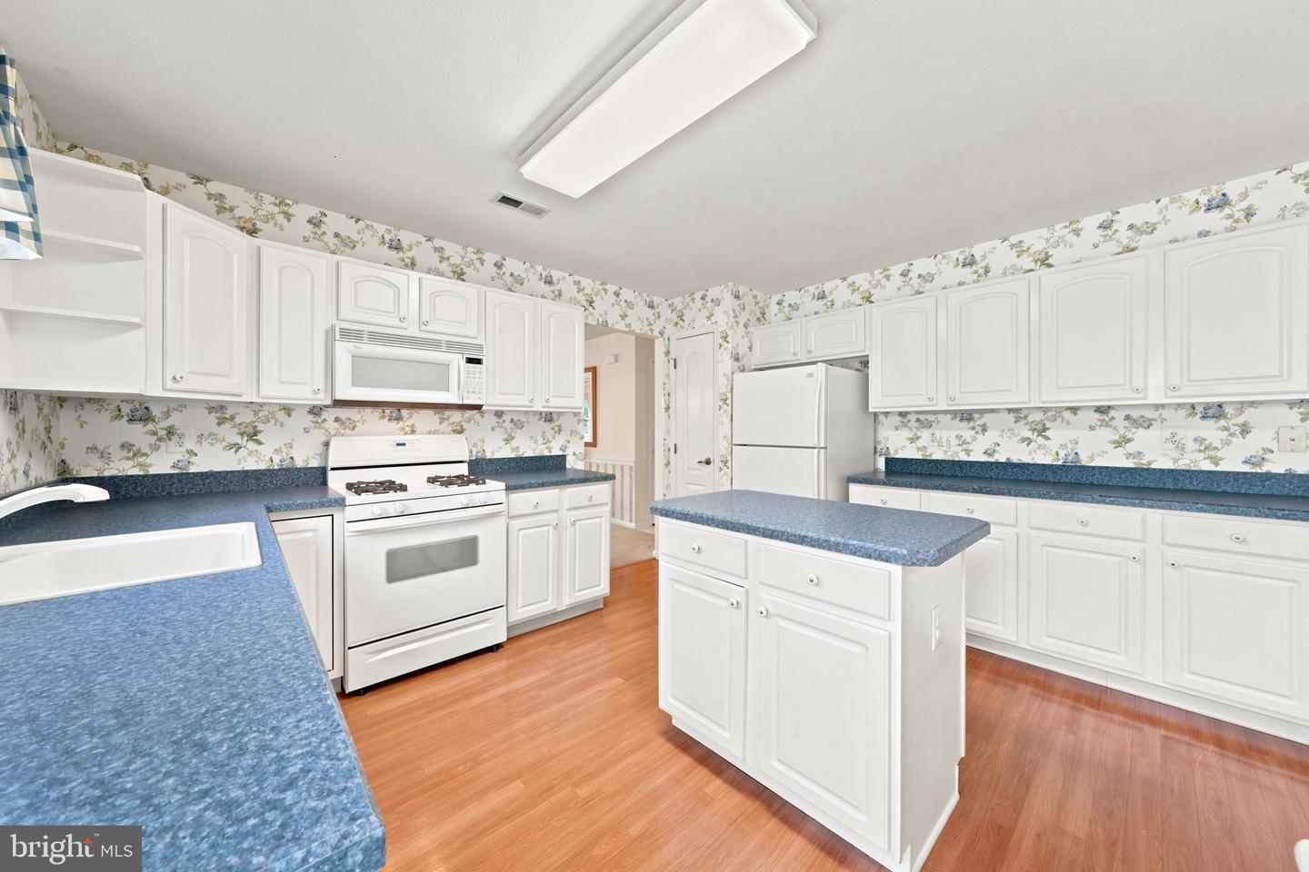 38 Pitman Pl Property Photo 16