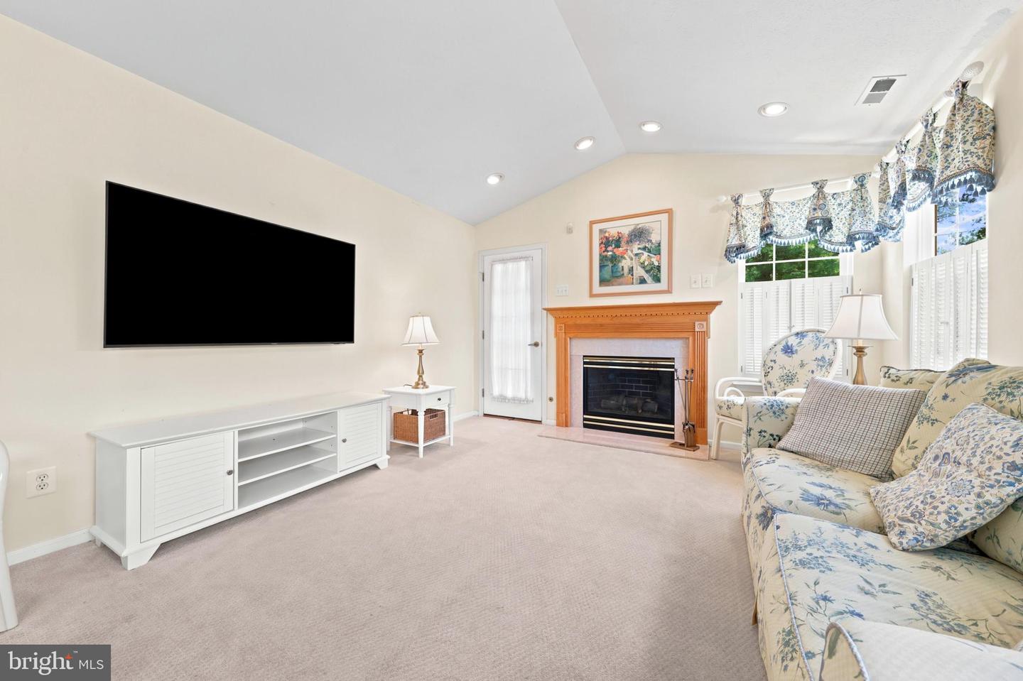 38 Pitman Pl Property Photo 23