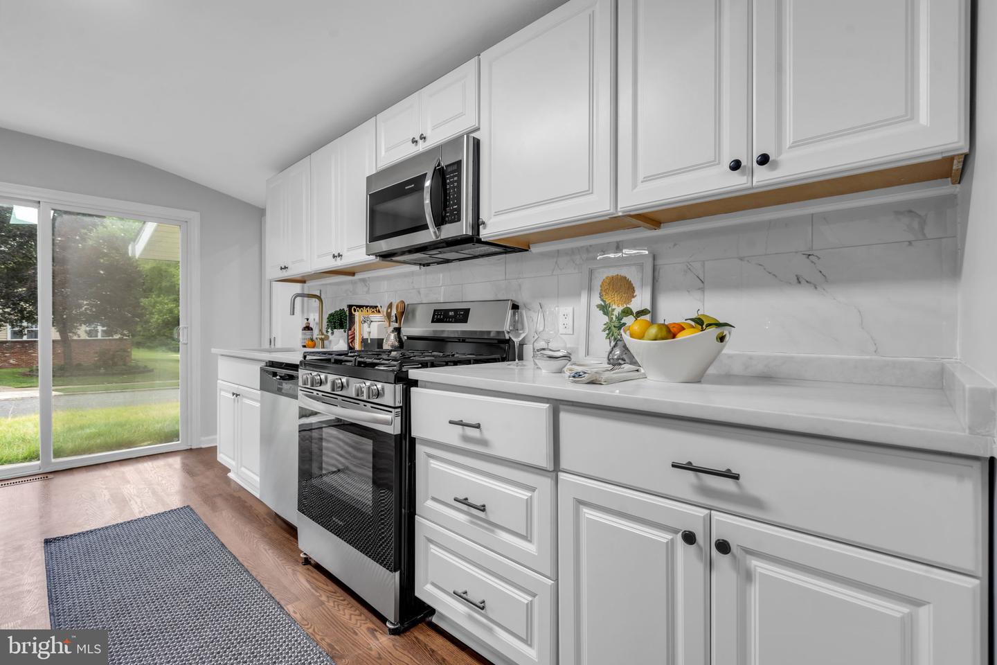 460 Second St Property Photo 10