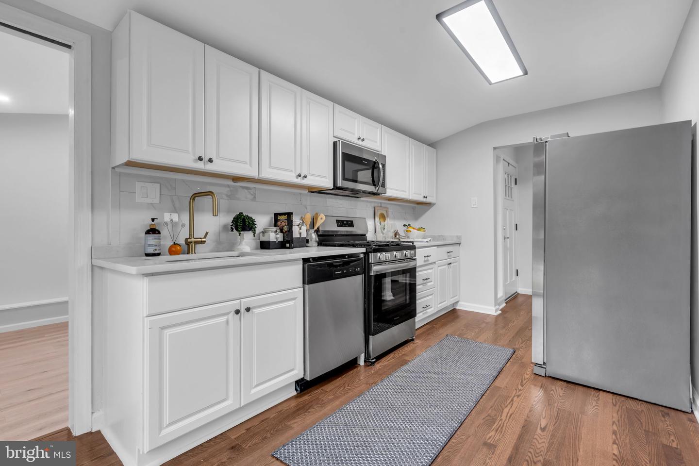 460 Second St Property Photo 11