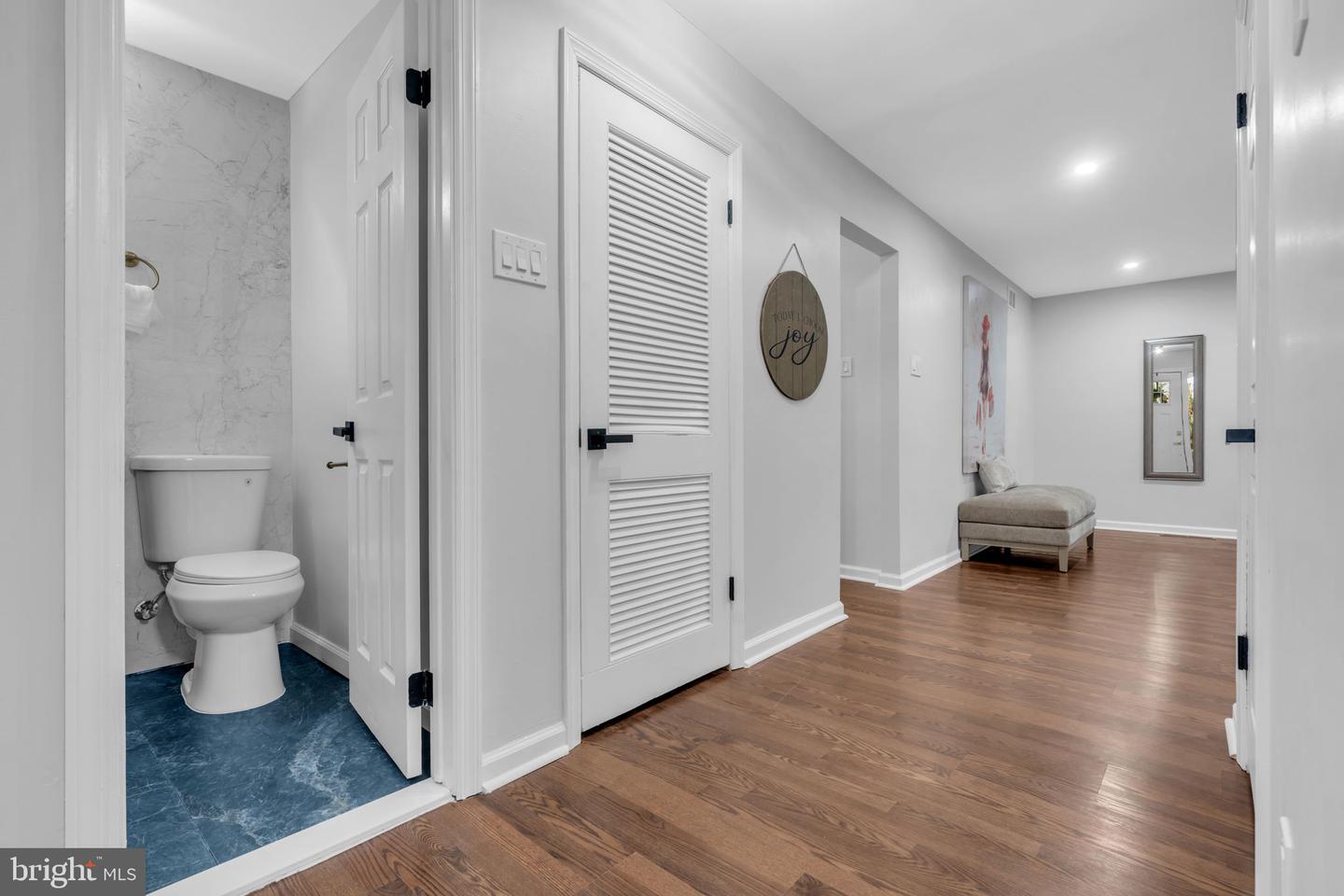 460 Second St Property Photo 14
