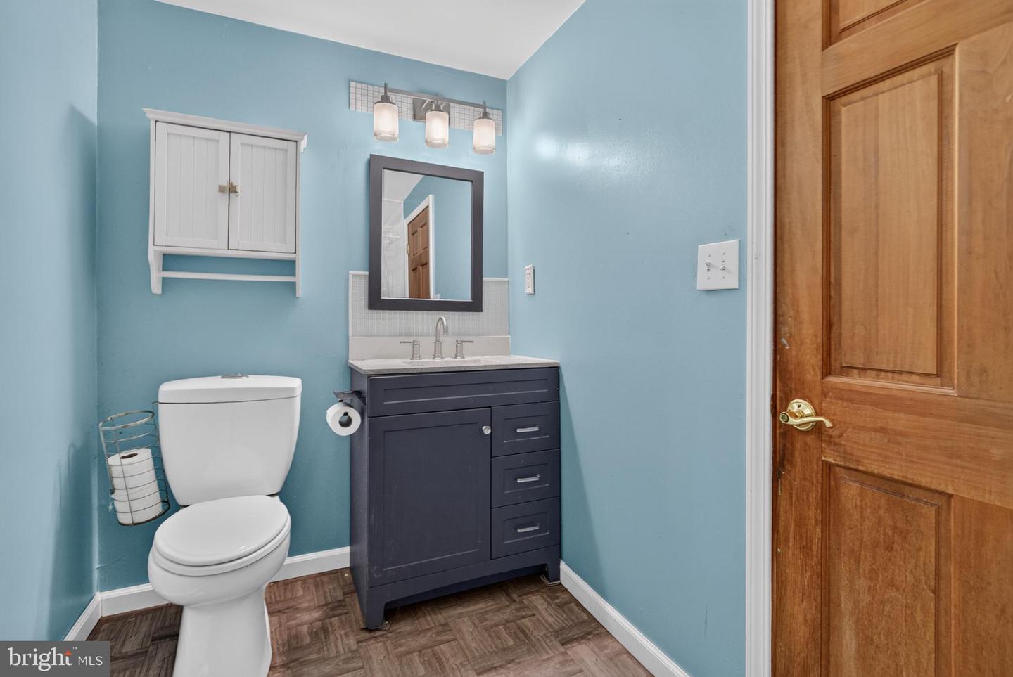 1679 Almonesson Rd Property Photo 24