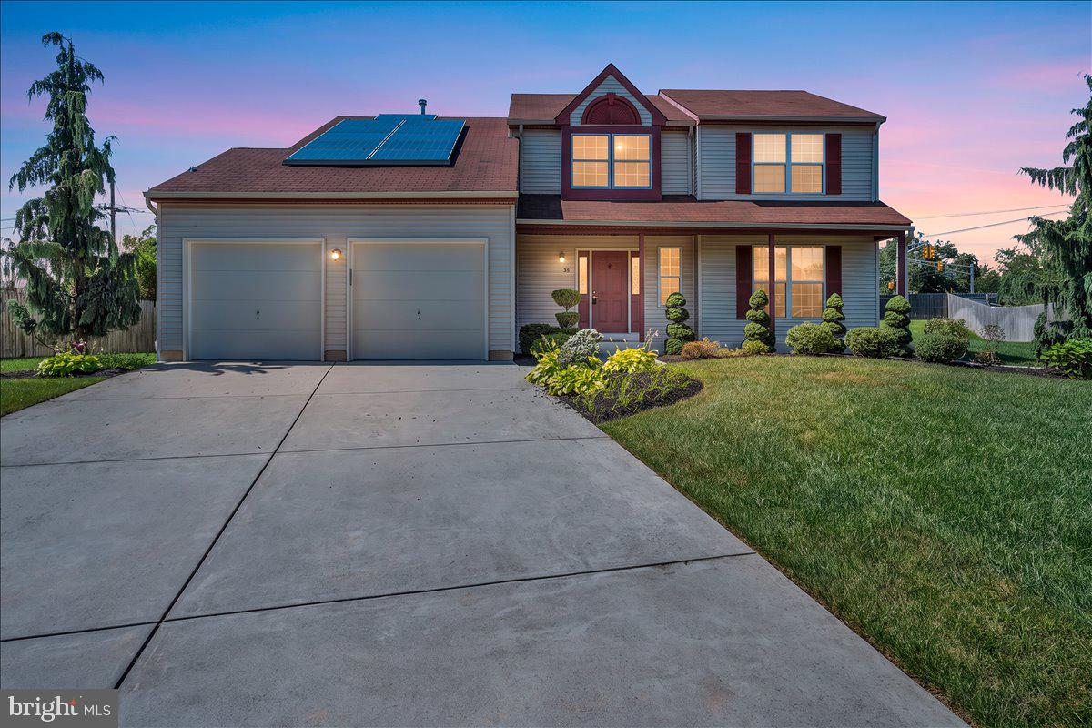 35 BIRCHLY CT