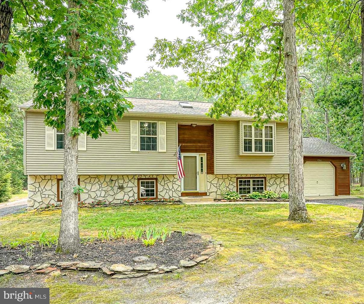 1564 Sunny Hill Ave Property Photo 1