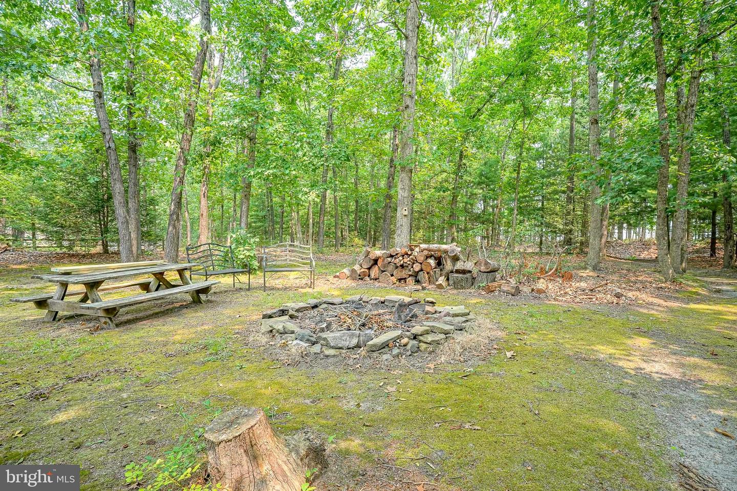 1564 Sunny Hill Ave Property Photo 33