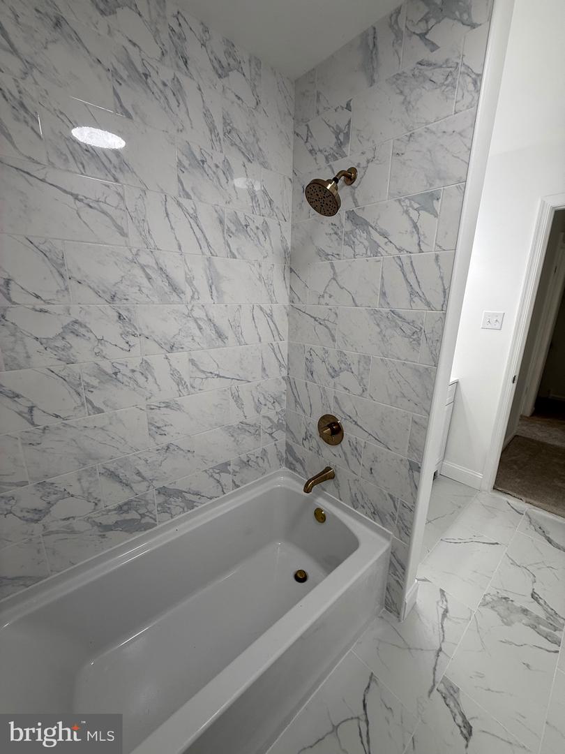 5 Genard Ct Property Photo 10