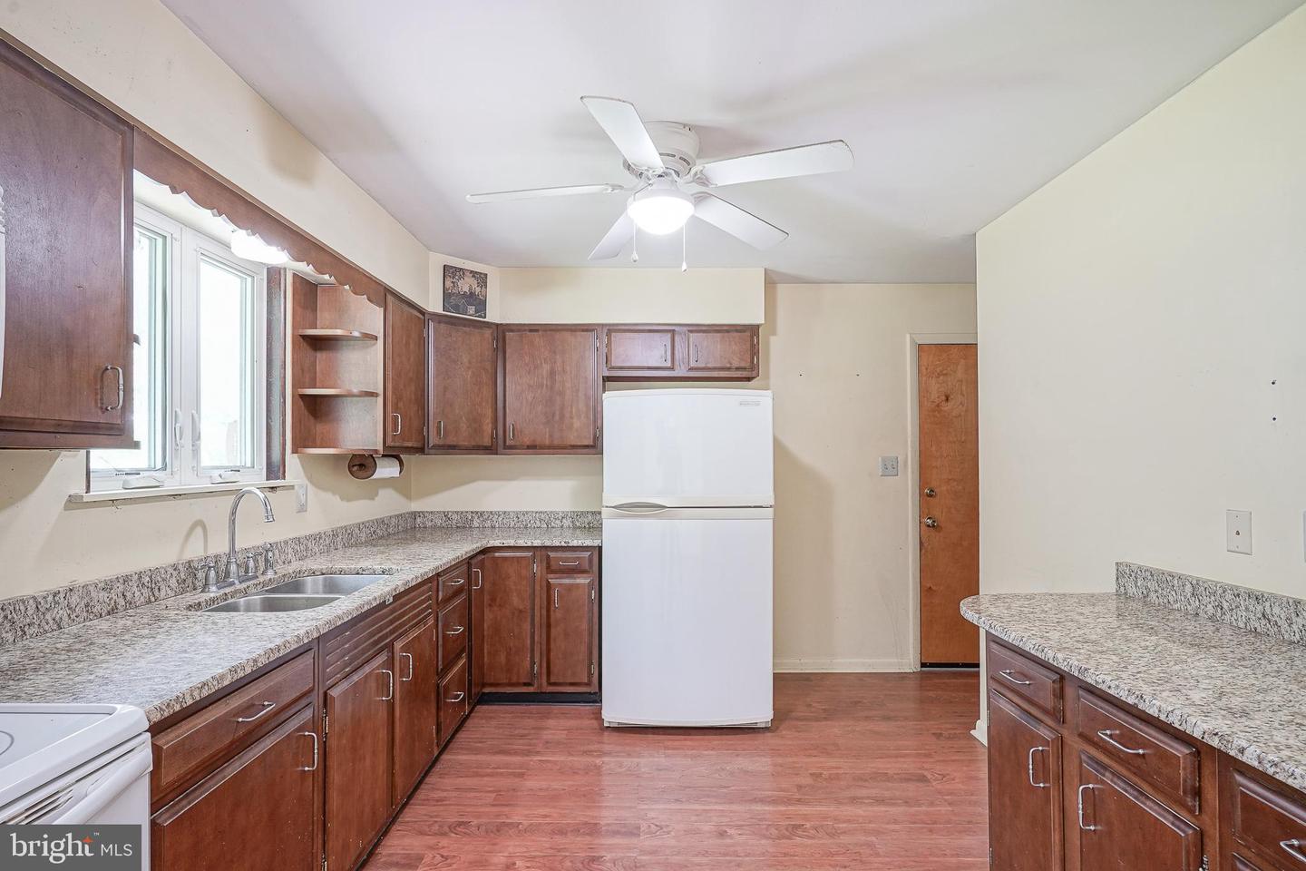 364 Ferrell Rd Property Photo 13