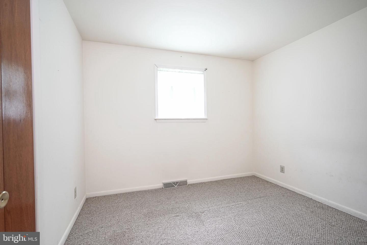 364 Ferrell Rd Property Photo 16