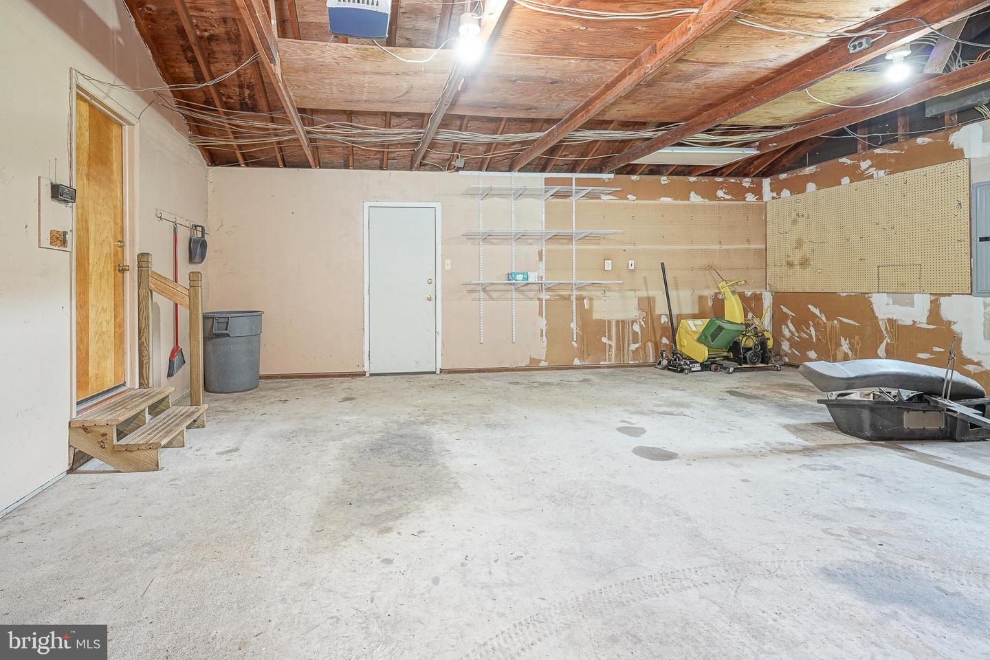 364 Ferrell Rd Property Photo 31