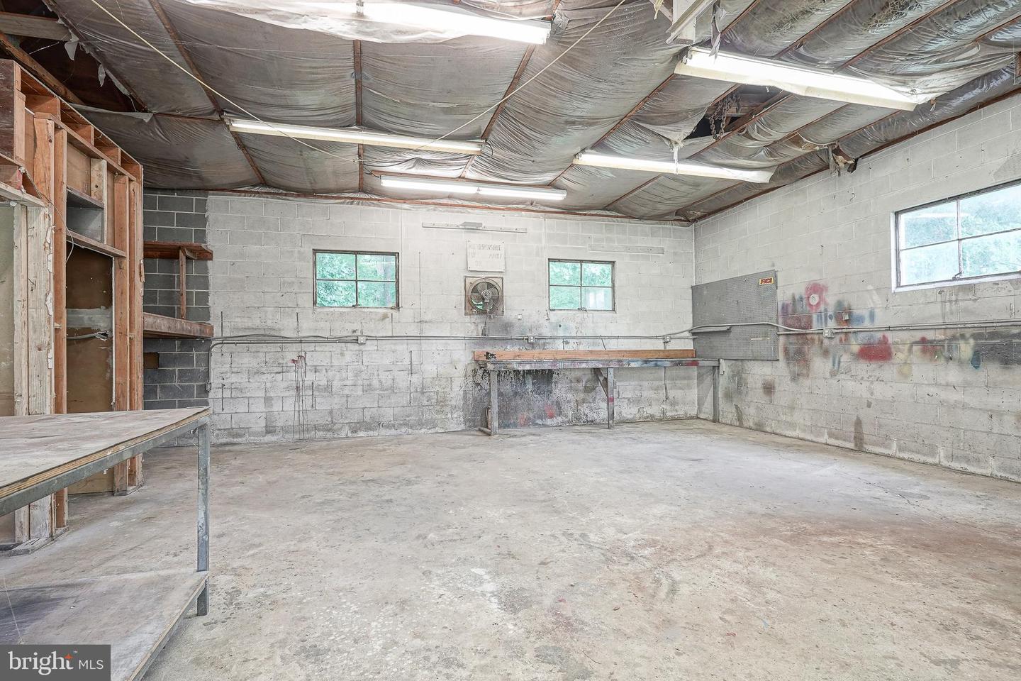 364 Ferrell Rd Property Photo 34