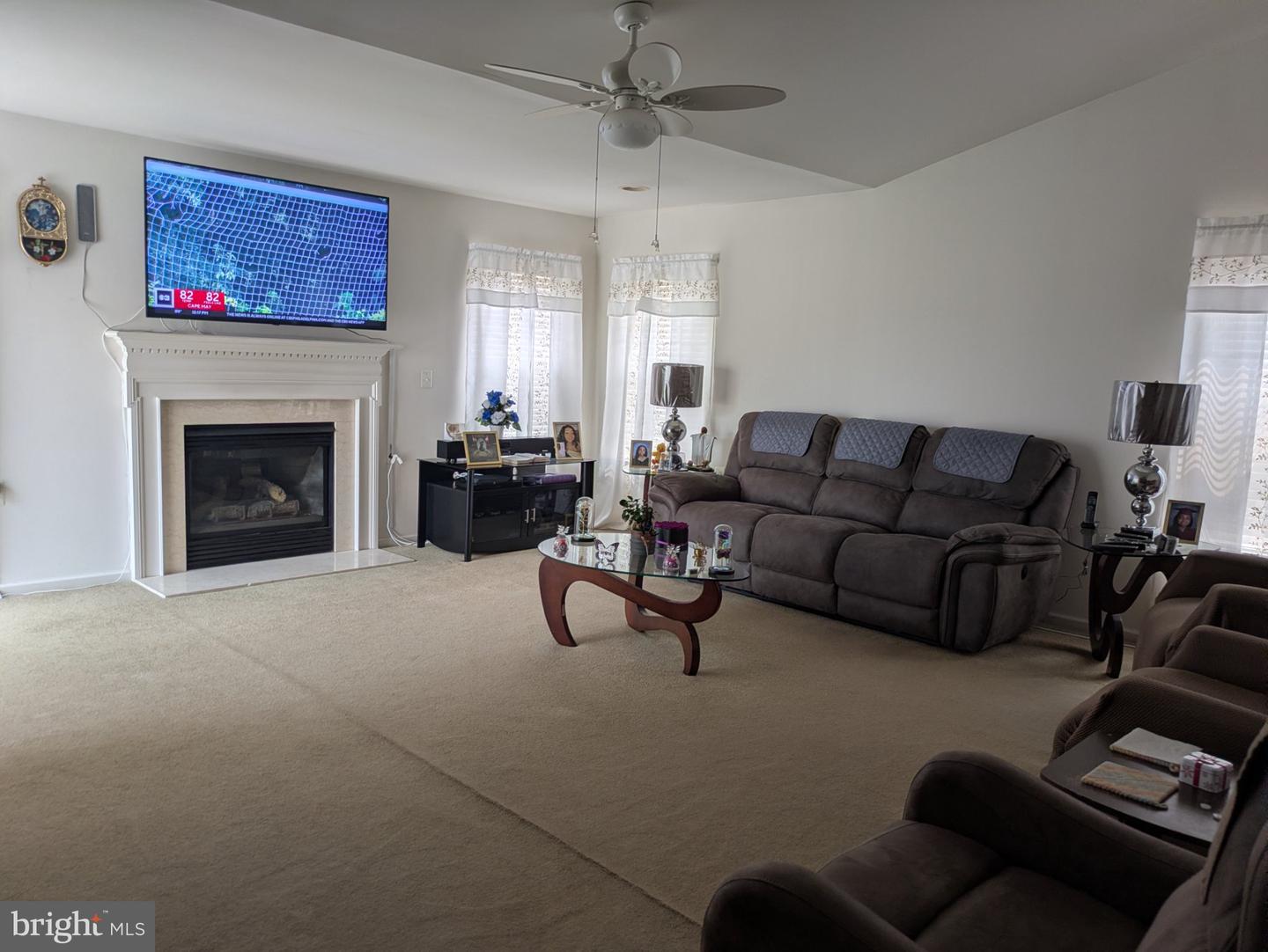 515 Howey Dr Property Photo 8