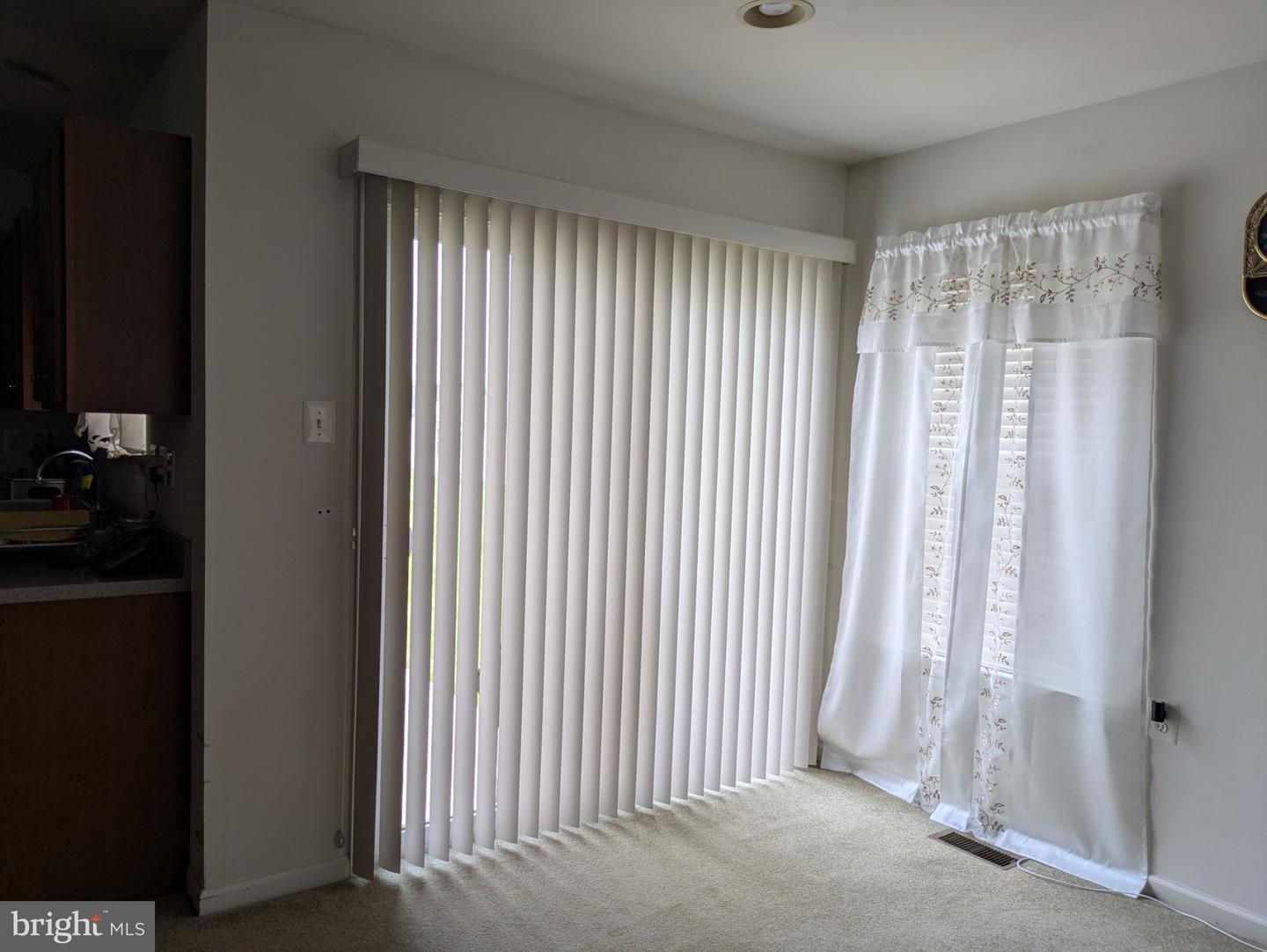 515 Howey Dr Property Photo 11