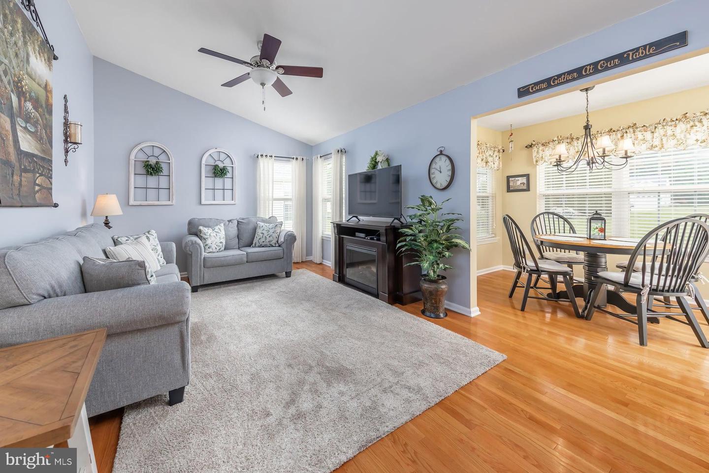 320 Chickory Trl Property Photo 10
