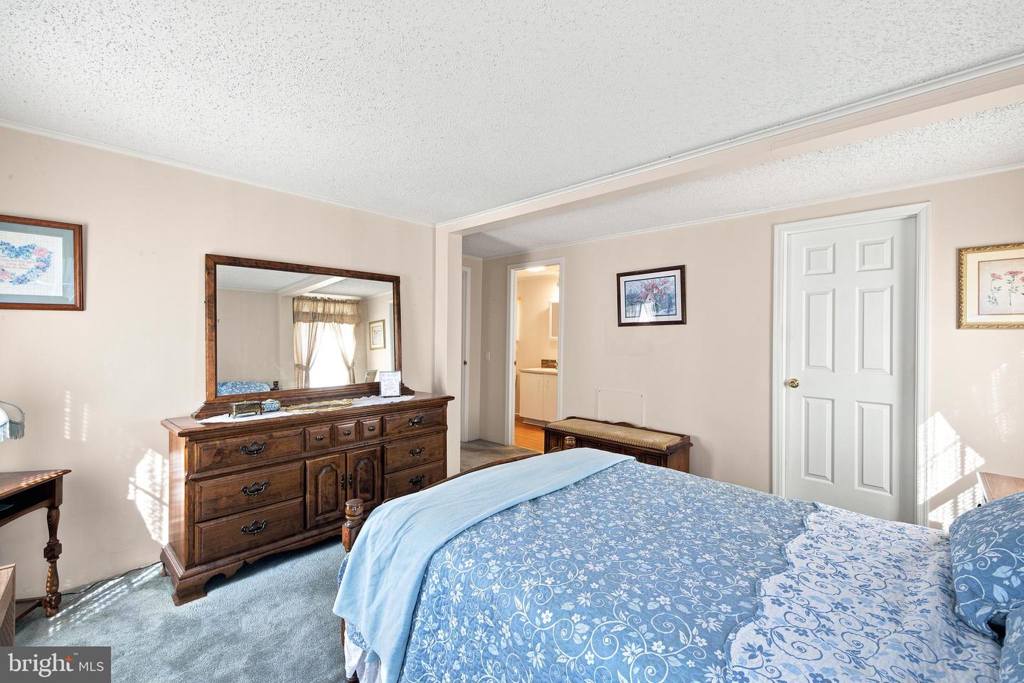 209 Sunnyside Ln Property Photo 8