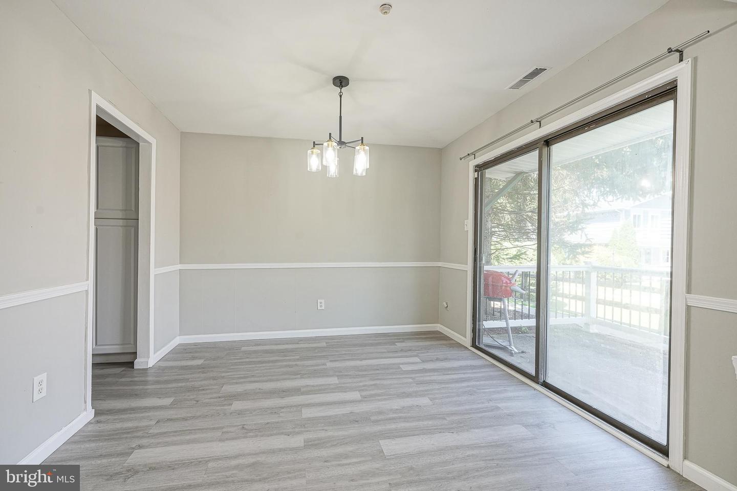 28 Birchwood Ct Property Photo 5