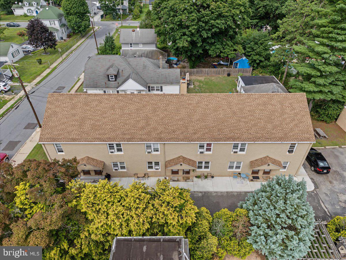 56 Linwood Ave Property Photo 1