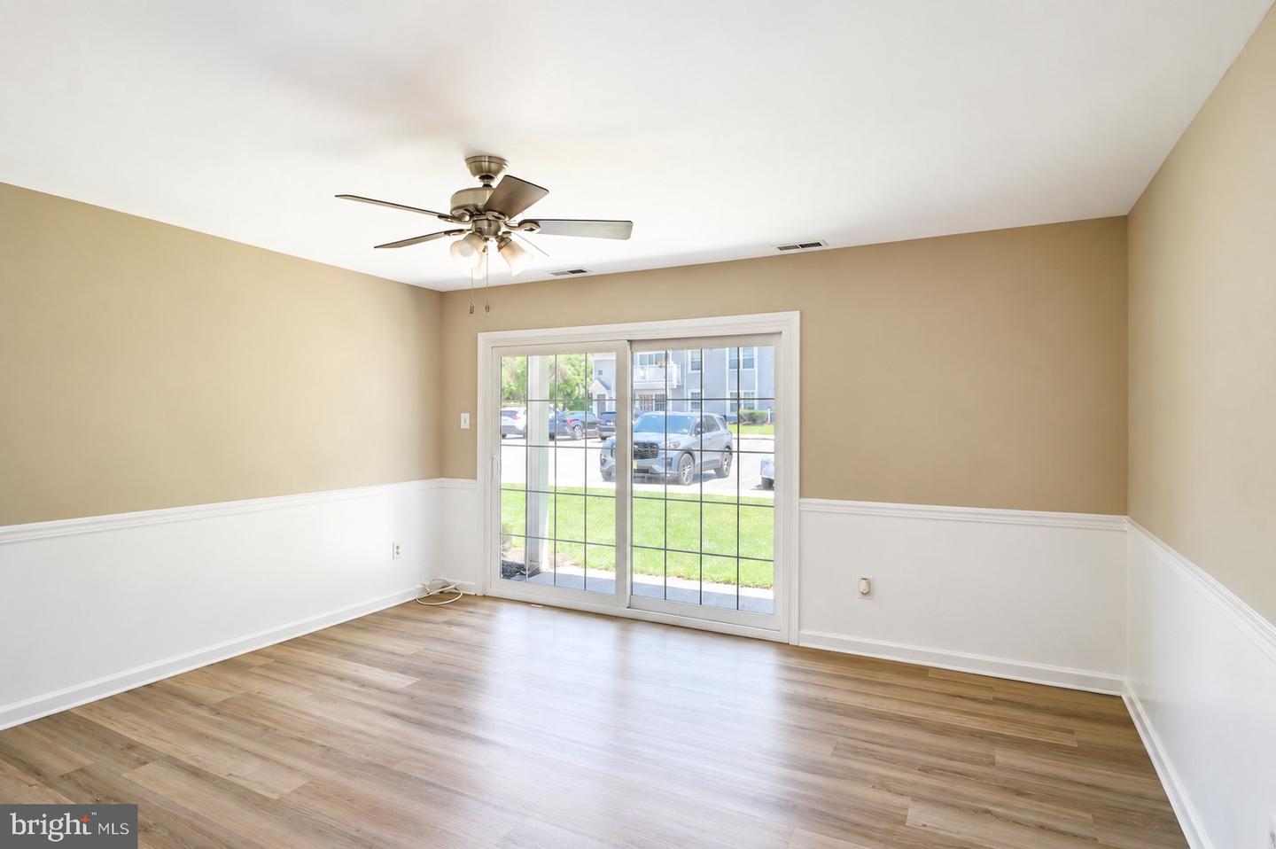 105 Devonshire Ct Property Photo 9