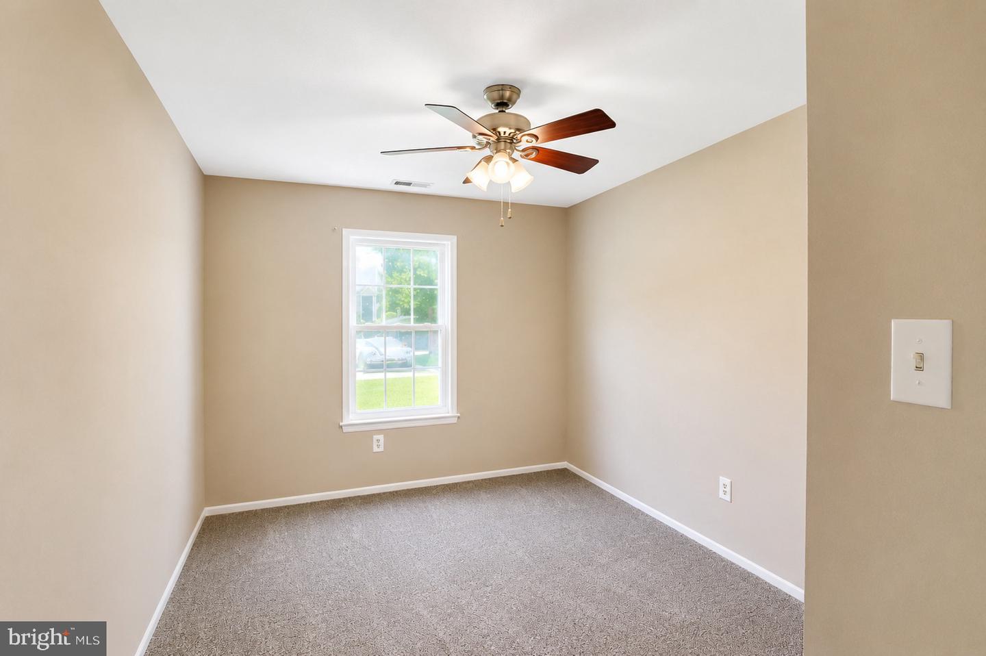 105 Devonshire Ct Property Photo 15