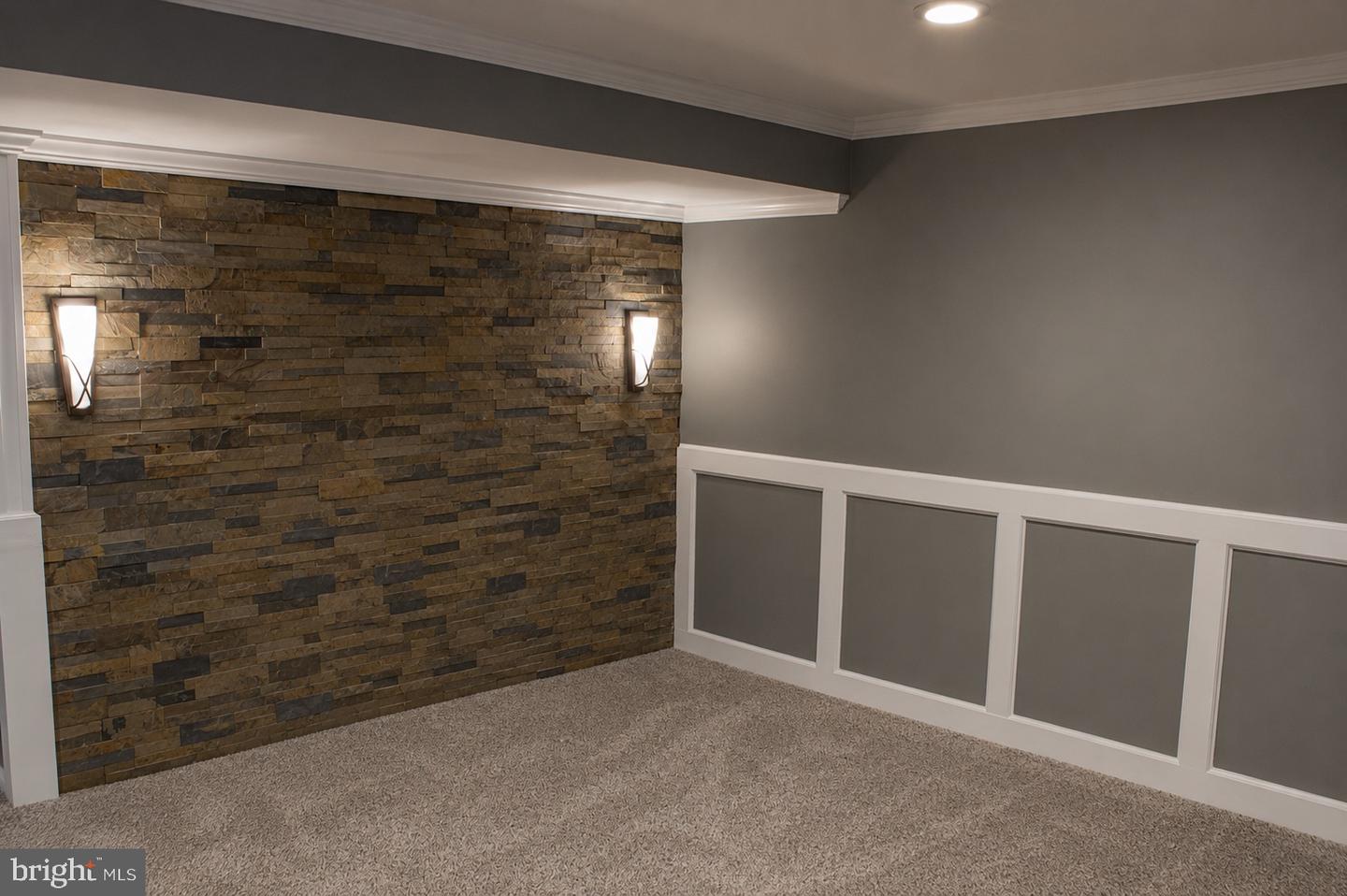 20 Clemens Ln Property Photo 25