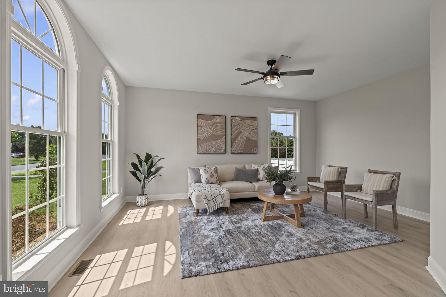 6 Skyline Cir Property Photo 6