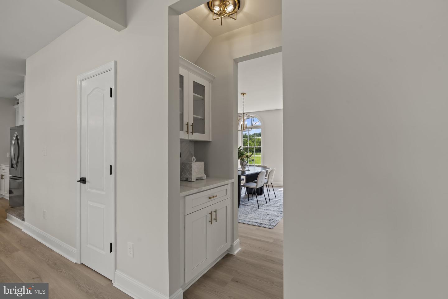 6 Skyline Cir Property Photo 17