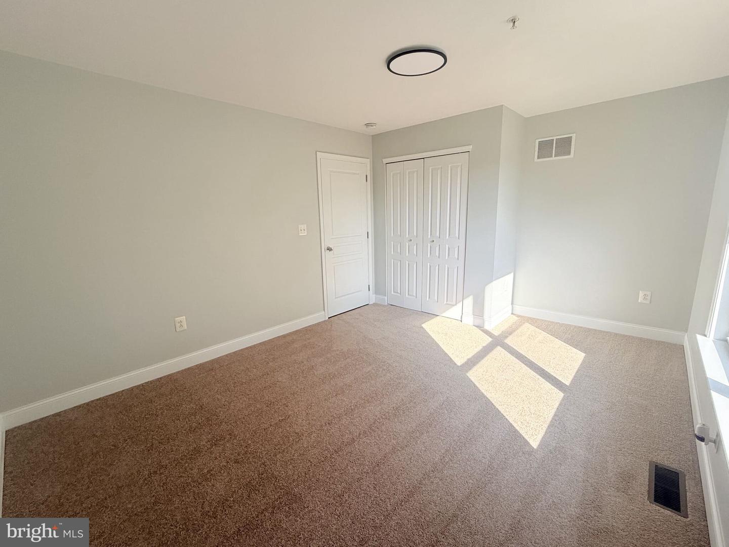 8 Mechanic St Property Photo 13