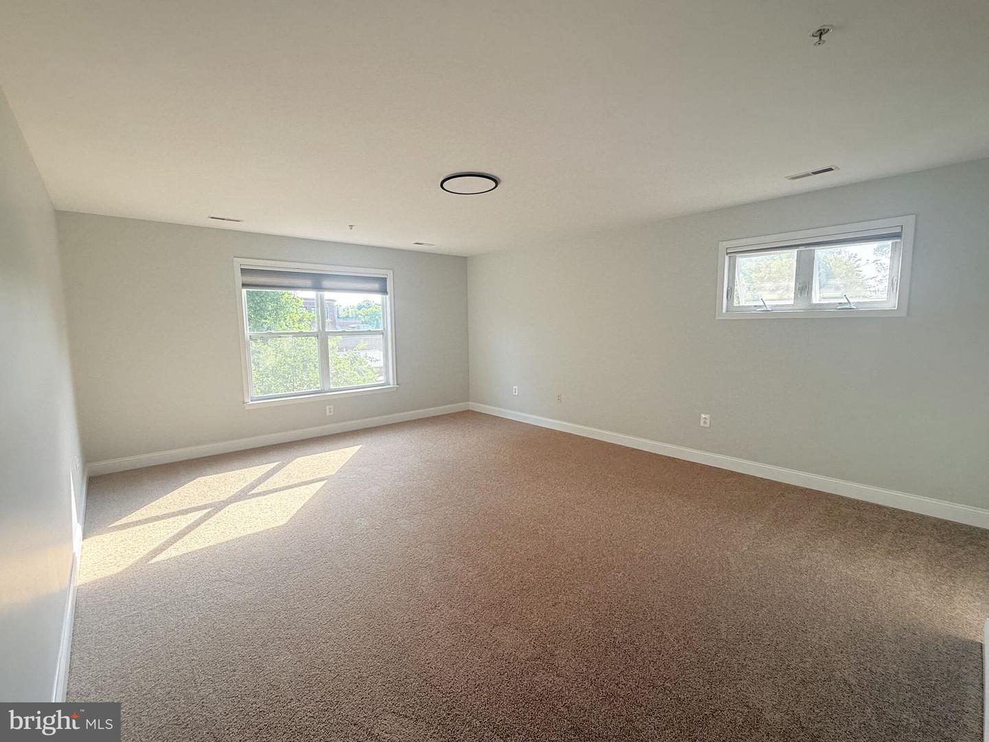 8 Mechanic St Property Photo 19