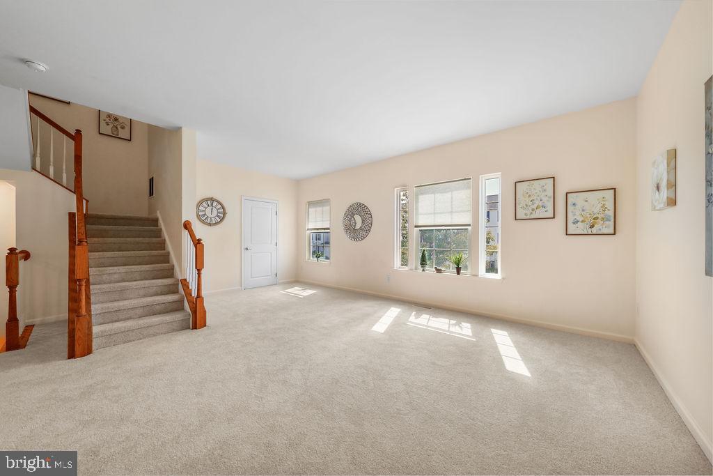 1607 Exposition Dr Property Photo 11