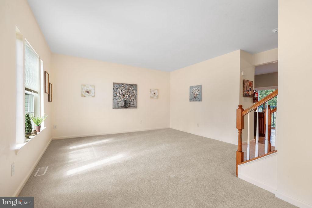 1607 Exposition Dr Property Photo 12
