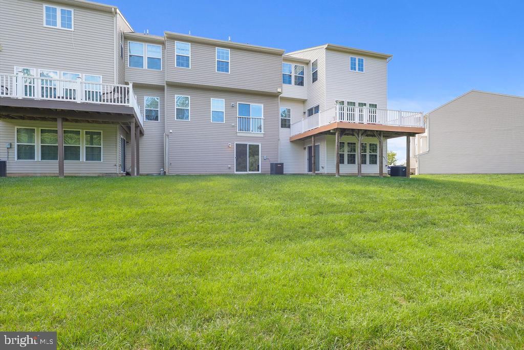 1607 Exposition Dr Property Photo 30