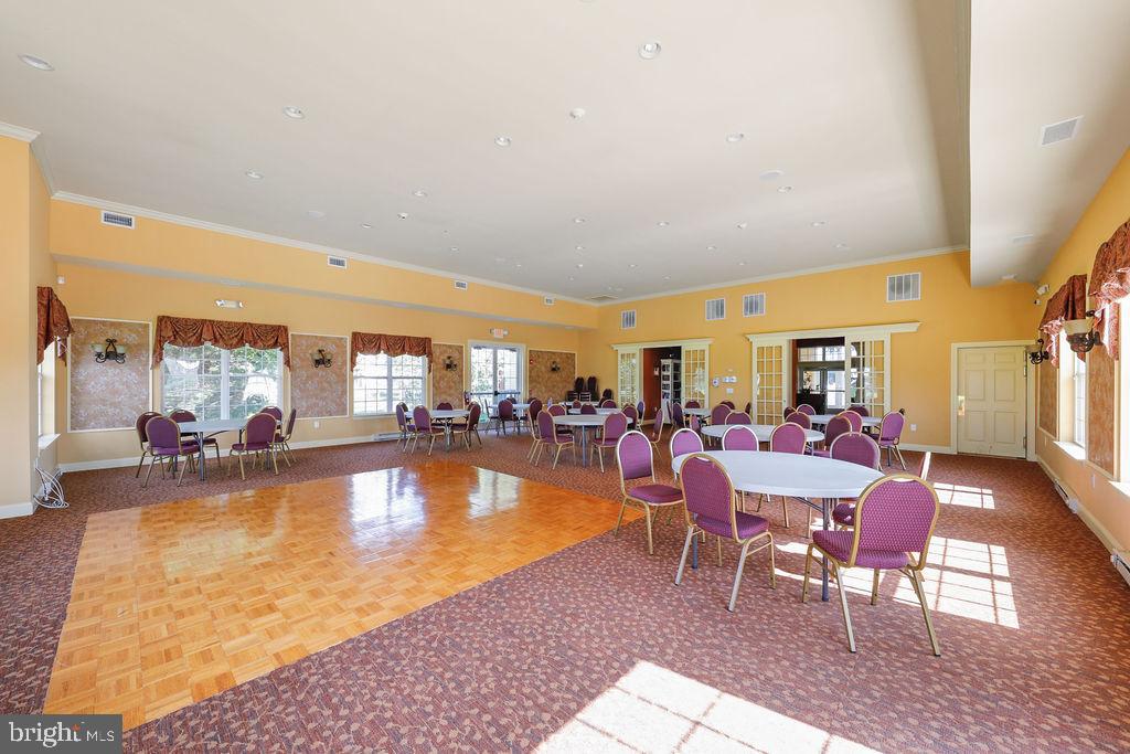 1607 Exposition Dr Property Photo 33