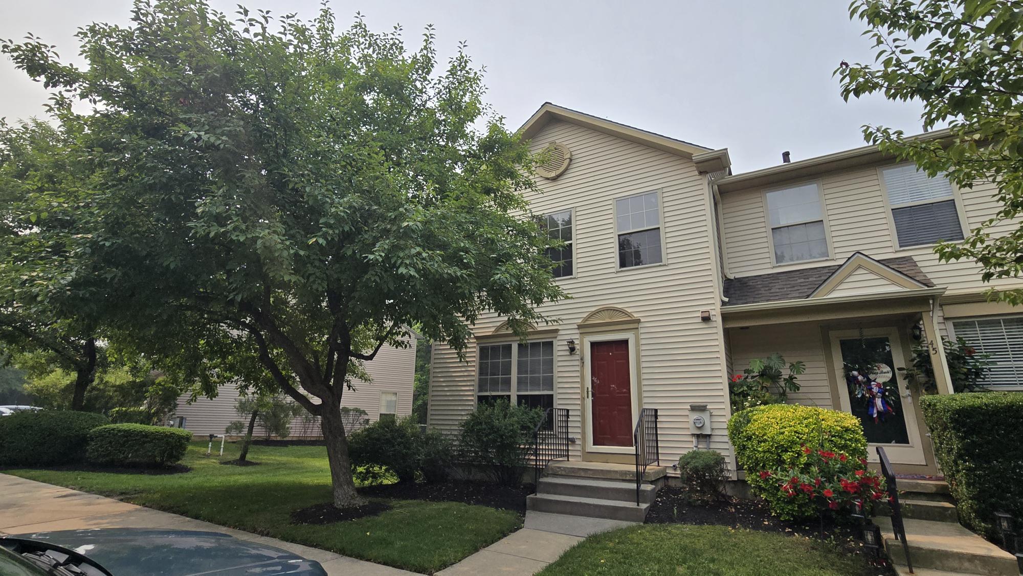 47 WOODBROOK DR Property Photo 1