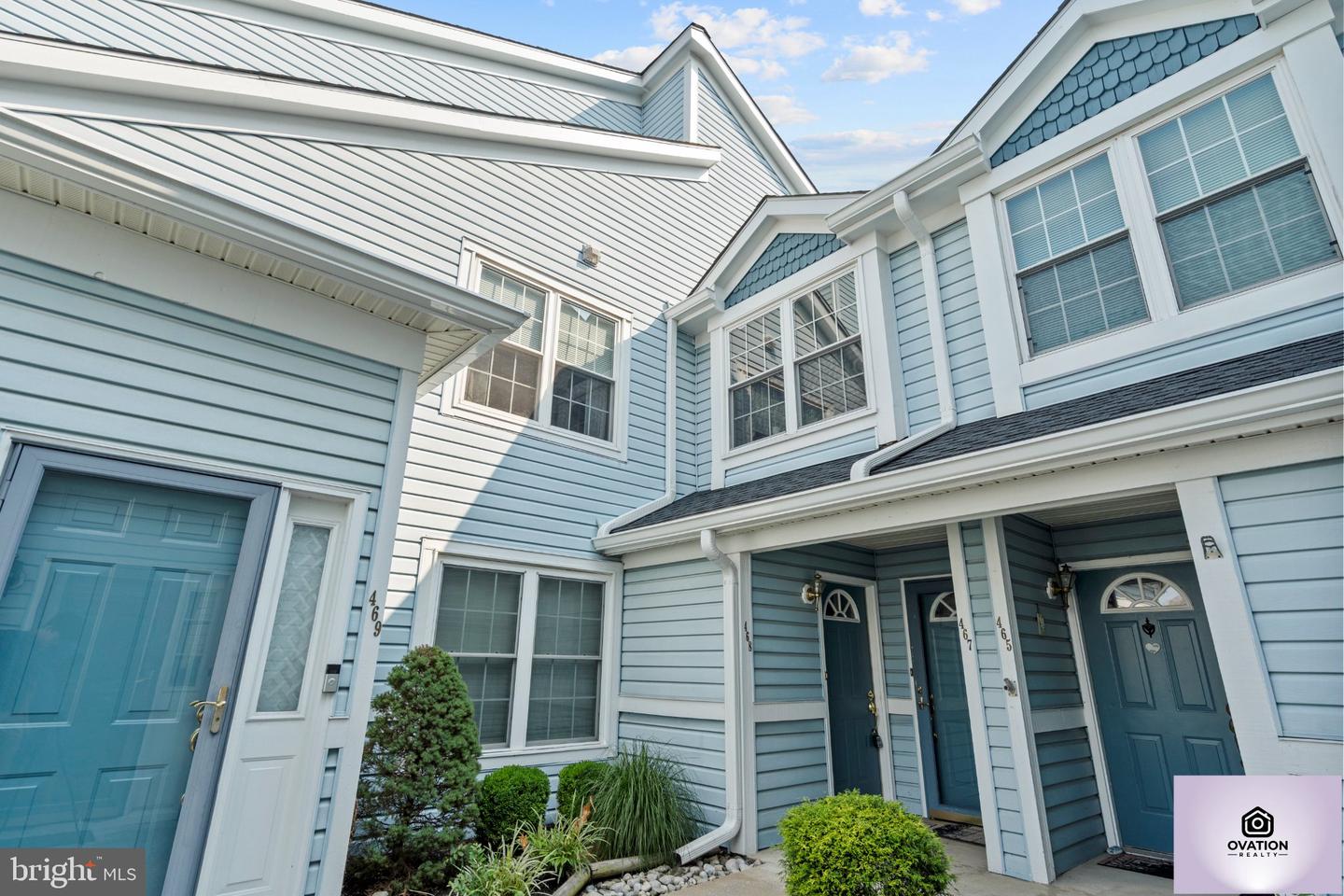468 STEEPLECHASE CT