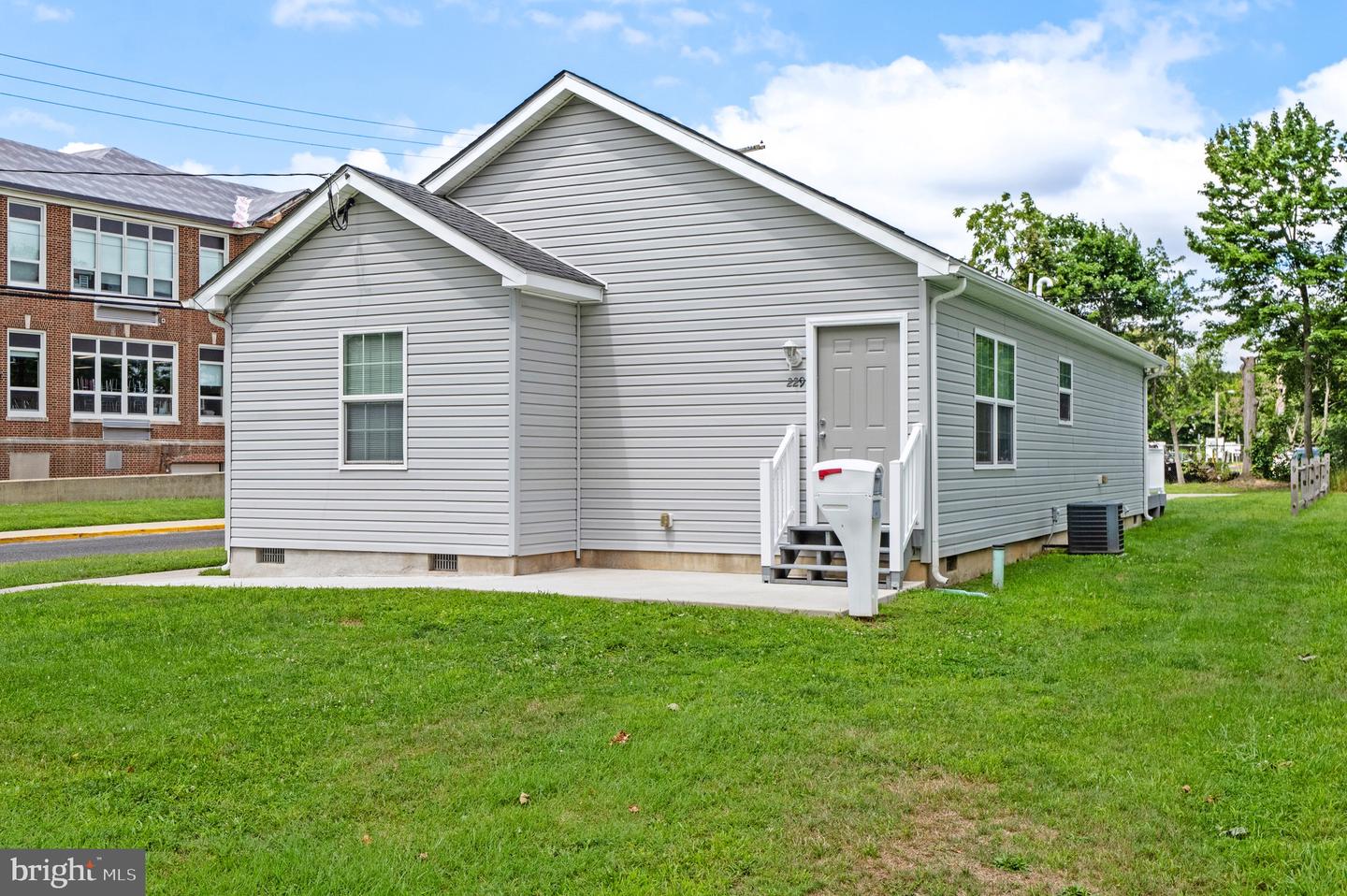 229 Church St Property Photo 1