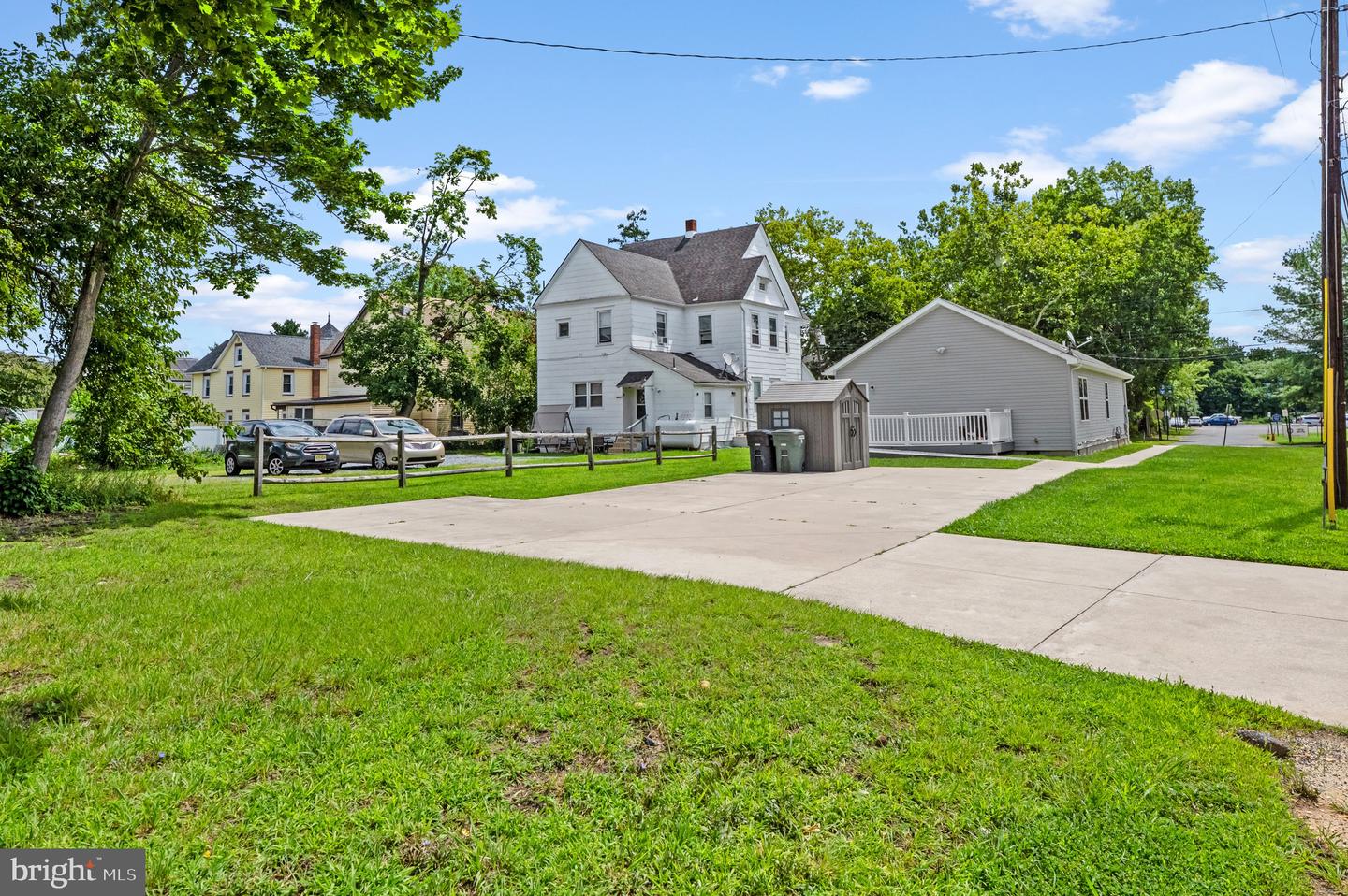 229 Church St Property Photo 16