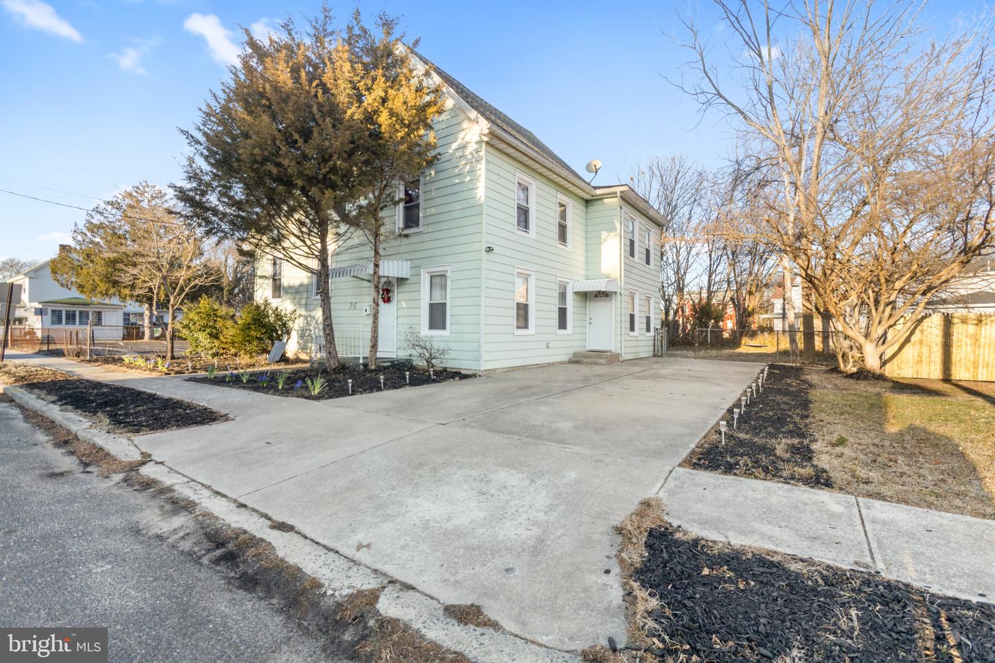 38-40 State St Property Photo 1