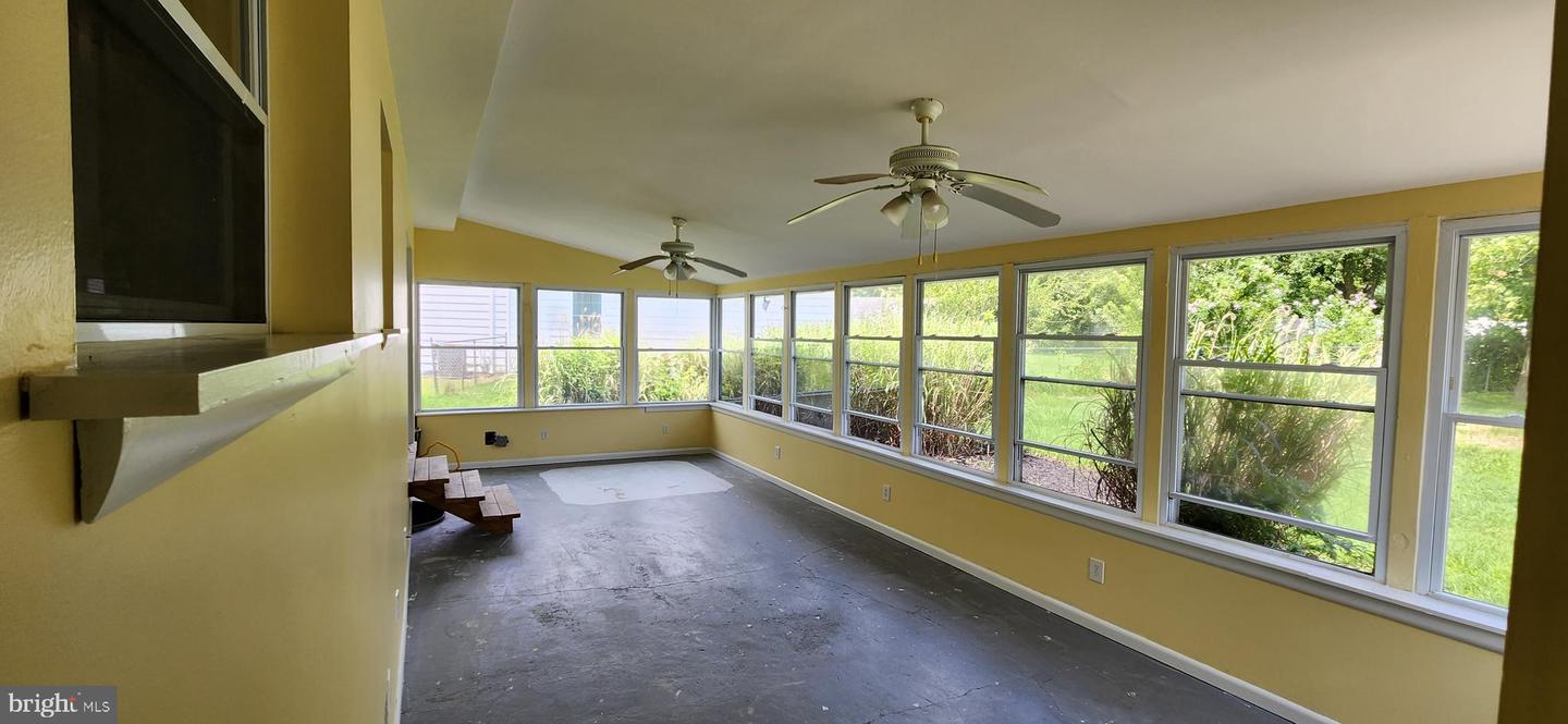 301 Overbrook Ave Property Photo 24