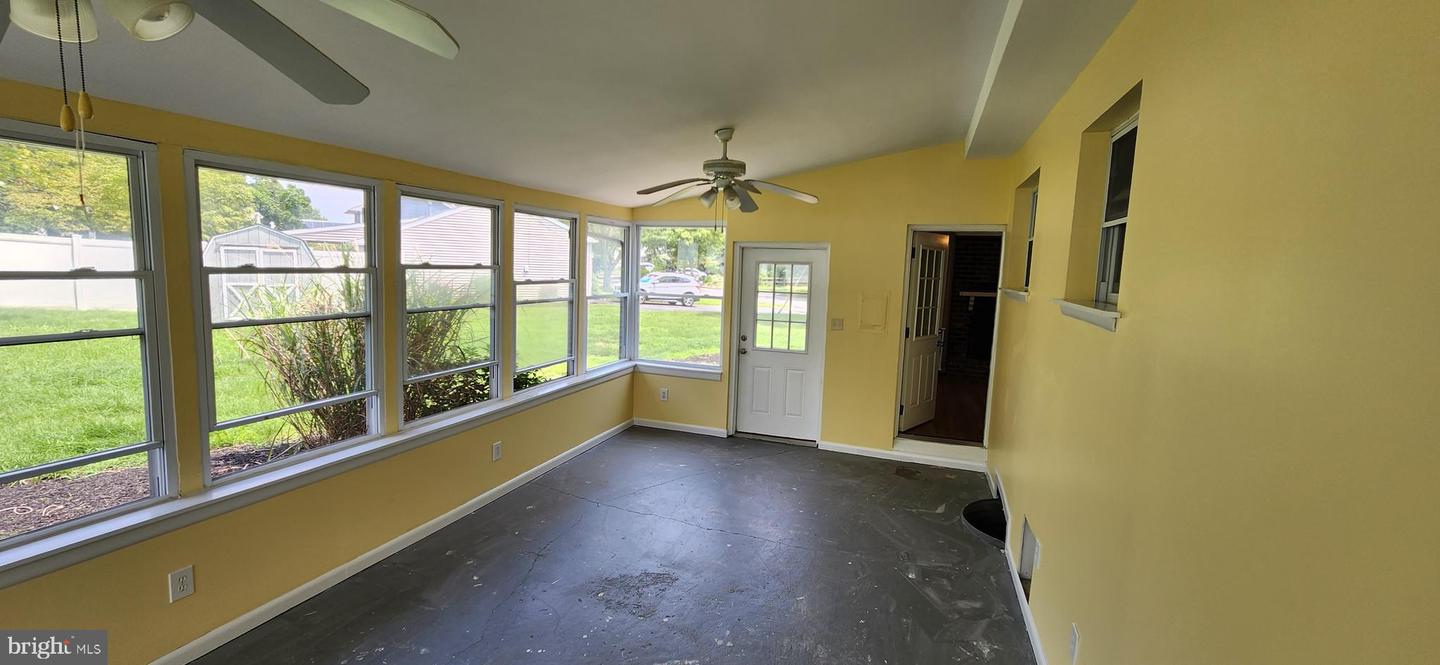 301 Overbrook Ave Property Photo 25