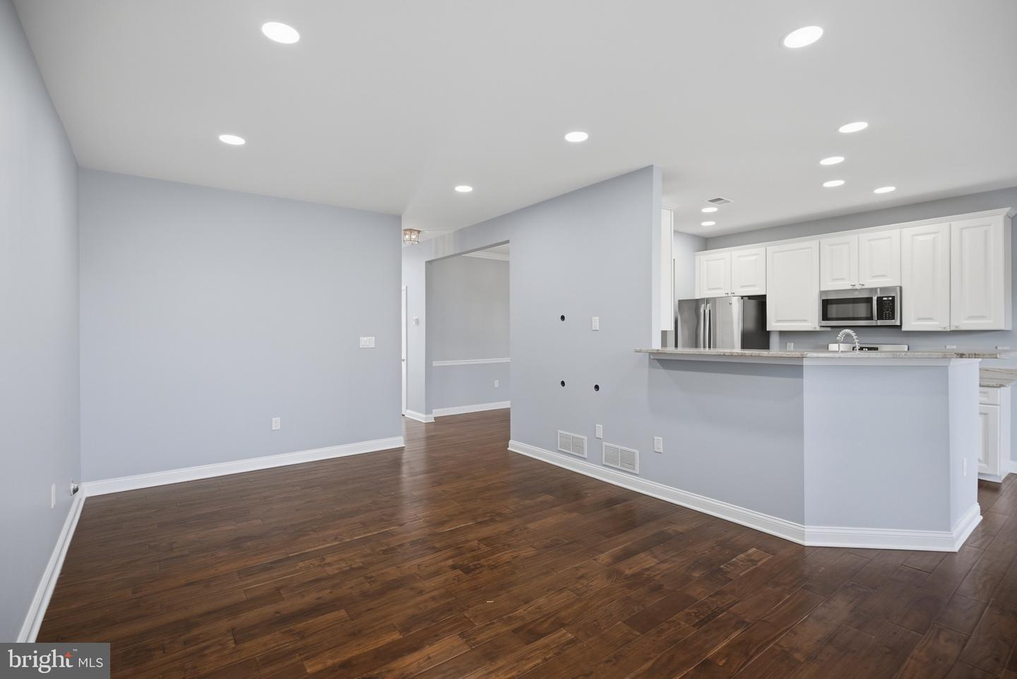 107 Chancellor Property Photo 5