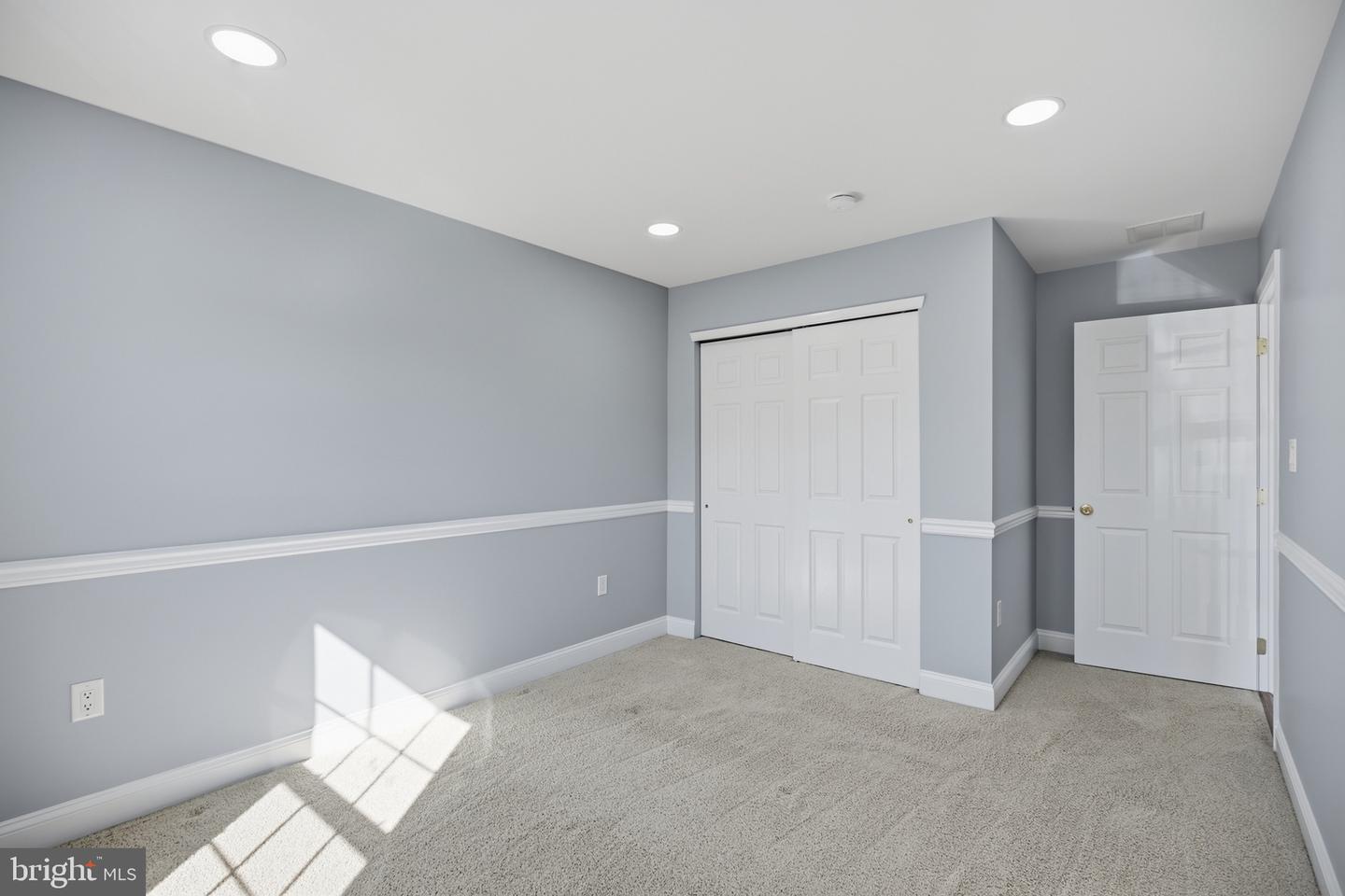 107 Chancellor Property Photo 19