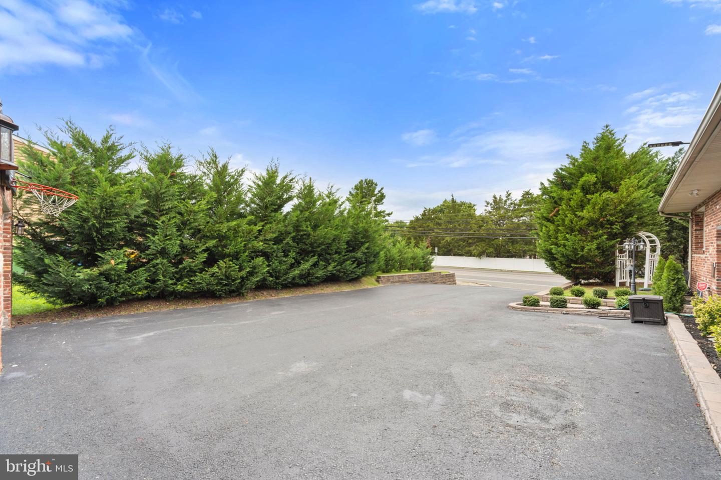 350 Egg Harbor Rd Property Photo 6