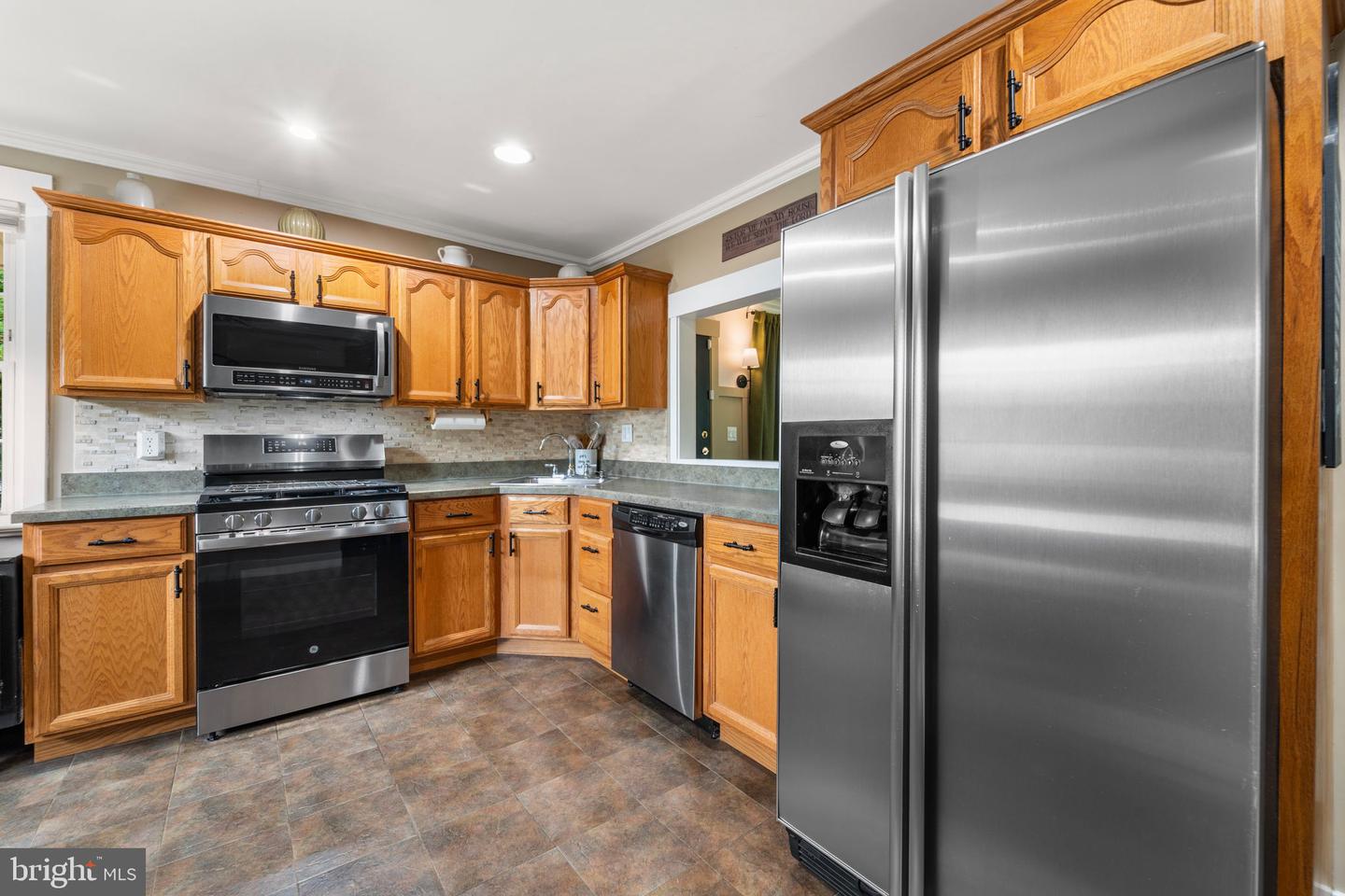 350 Egg Harbor Rd Property Photo 11