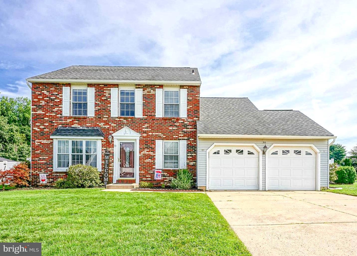 50 LONG BOW DR
